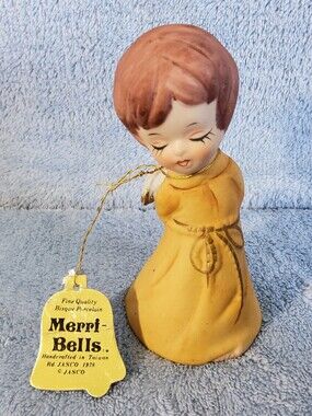 Vinatage Jasco 1978 Merri Bells Bisque Porcelain Angel In Yellow Gold 4" Tall